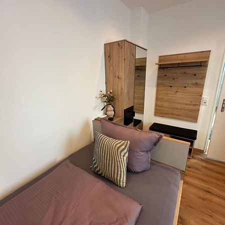 Artemis Zimmervermietung 5 Ein Bettzimmer Sundern Exterior photo